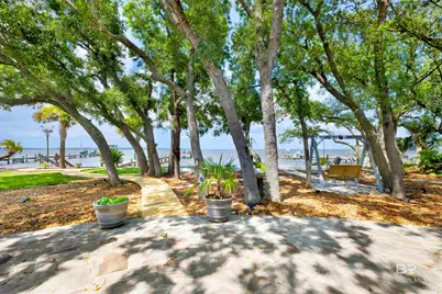 5466 N Shore Road, Pensacola, FL 32507 - Photo 2