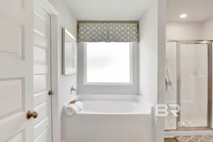 22591 Thatch St, Robertsdale, AL 36567 - Photo 16