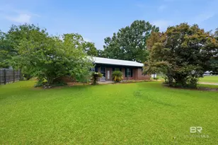 202 Driskell Ave, Bay Minette, AL 36507 - Photo 6