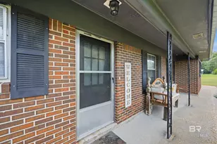 202 Driskell Ave, Bay Minette, AL 36507 - Photo 4
