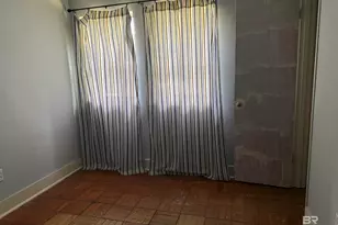 2213 Vivian Dr, Mobile, AL 36693 - Photo 8