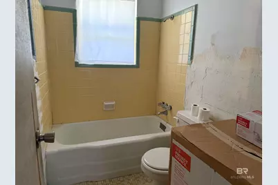 2213 Vivian Drive, Mobile, AL 36693 - Photo 2