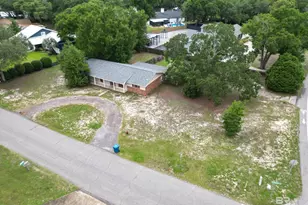 600 Forestwood Dr, Gulf Shores, AL 36542 - Photo 4