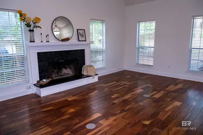 104 Crestview Circle, Daphne, AL 36526 - Photo 2