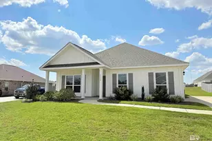 13179 Cavalier Dr, Spanish Fort, AL 36527 - Photo 2