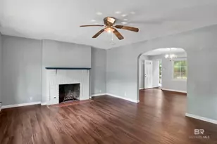 4712 Princeton Dr, Mobile, AL 36618 - Photo 4