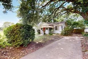 3012 Baronne St, Mobile, AL 36606 - Photo 2
