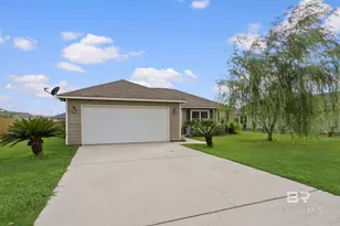 313 Wynn Dr, Summerdale, AL 36580 - Photo 2