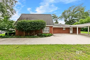207 Perdido Ave, Fairhope, AL 36532 - Photo 52