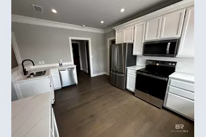 120 N Alston Street #201, Foley, AL 36535 - Photo 2