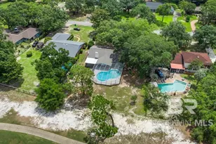 1409 E Fairway Dr, Gulf Shores, AL 36542 - Photo 14