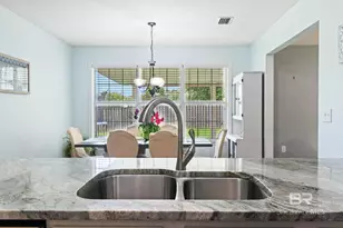 105 Oakwood Ave, Fairhope, AL 36532 - Photo 18