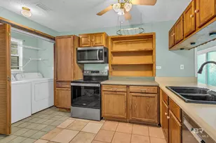 1624 Jackson Ct, Gulf Shores, AL 36542 - Photo 10