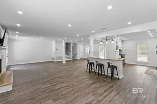 6058 N Highland Woods Dr, Mobile, AL 36608 - Photo 8