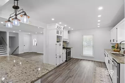 6058 N Highland Woods Drive, Mobile, AL 36608 - Photo 16
