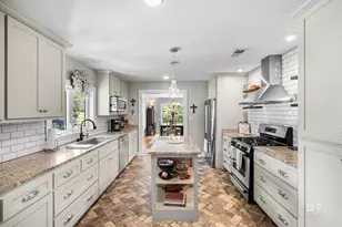 1615 5th St, Daphne, AL 36526 - Photo 6