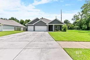 705 Calibre St, Fairhope, AL 36532 - Photo 68