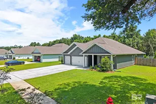 705 Calibre St, Fairhope, AL 36532 - Photo 70