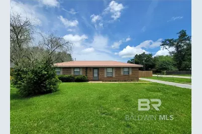 200 W Sycamore Avenue, Foley, AL 36535 - Photo 1