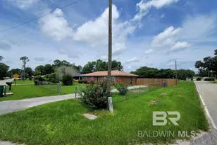 200 W Sycamore Ave, Foley, AL 36535 - Photo 18