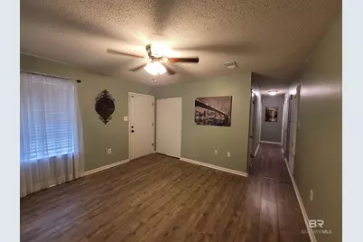 200 W Sycamore Avenue, Foley, AL 36535 - Photo 2
