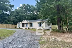 9481 Pinewood Ave, Elberta, AL 36530 - Photo 2