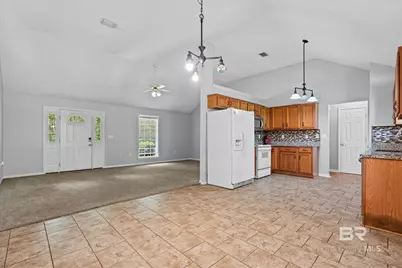 33621 Rosalia Avenue, Lillian, AL 36549 - Photo 6
