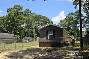 8435 Hurricane Rd, Bay Minette, AL 36507 - Photo 2