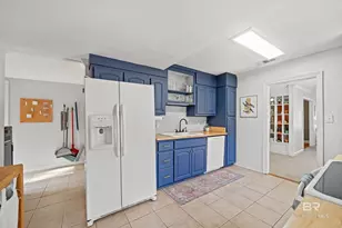 205 Pinehill Dr, Mobile, AL 36606 - Photo 16