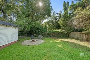 205 Pinehill Dr, Mobile, AL 36606 - Photo 30