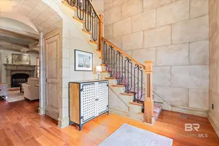 808 Country Club Ct, Mobile, AL 36609 - Photo 2