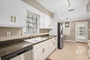2758 Brevard Dr, Mobile, AL 36606 - Photo 10
