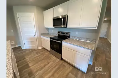 8018 Irwin Loop, Daphne, AL 36526 - Photo 10