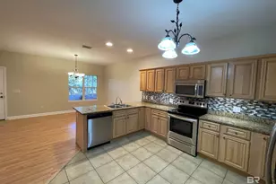 19695 O'Brian Ave, Robertsdale, AL 36567 - Photo 4