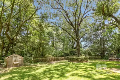 3909 Hillcrest Lane, Mobile, AL 36693 - Photo 6
