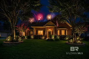 2081 Bourbon St, Foley, AL 36535 - Photo 2