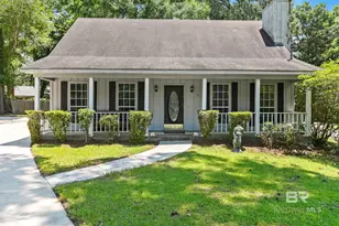 110 Iris Cir, Daphne, AL 36526 - Photo 2