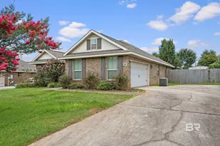 204 Farringdon Blvd, Fairhope, AL 36532 - Photo 4