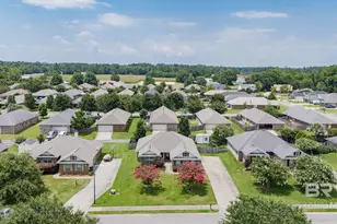 204 Farringdon Blvd, Fairhope, AL 36532 - Photo 2