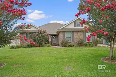 204 Farringdon Boulevard, Fairhope, AL 36532 - Photo 1