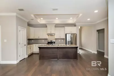 1136 Louise Avenue, Mobile, AL 36609 - Photo 6