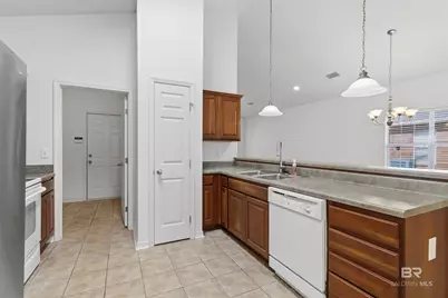 410 Dolphin Avenue, Gulf Shores, AL 36542 - Photo 8