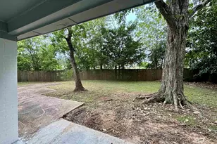 466 Pinehill Dr, Mobile, AL 36606 - Photo 16