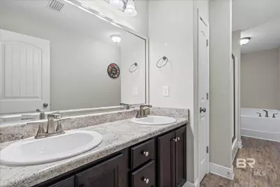 1254 W Forest Glen Drive, Mobile, AL 36618 - Photo 14