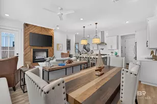 5608 Trout Ln, Pensacola, FL 32507 - Photo 10