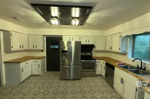 502 Bradley Ave, Bay Minette, AL 36507 - Photo 6