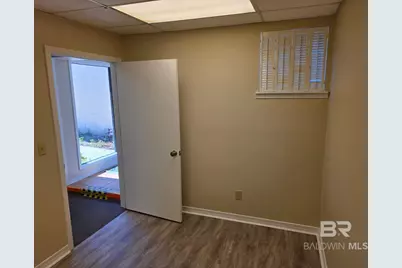 102 Fairhope Avenue, Fairhope, AL 36532 - Photo 2