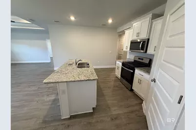 23247 Lieutenant Avenue, Foley, AL 36535 - Photo 8