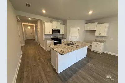 23247 Lieutenant Avenue, Foley, AL 36535 - Photo 4