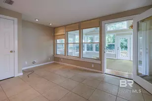 208 Pinecrest Ln, Fairhope, AL 36532 - Photo 6